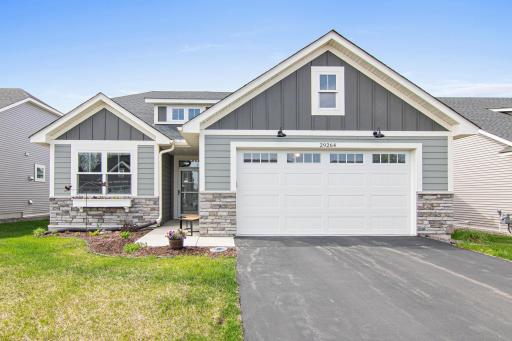 Welcome to 29264 Kenwood Way!