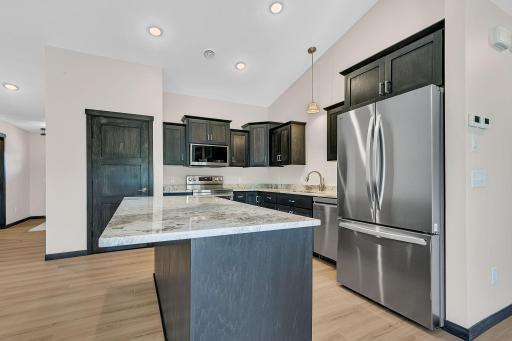 610 Lanigan Way SE, Saint Joseph, MN 56374