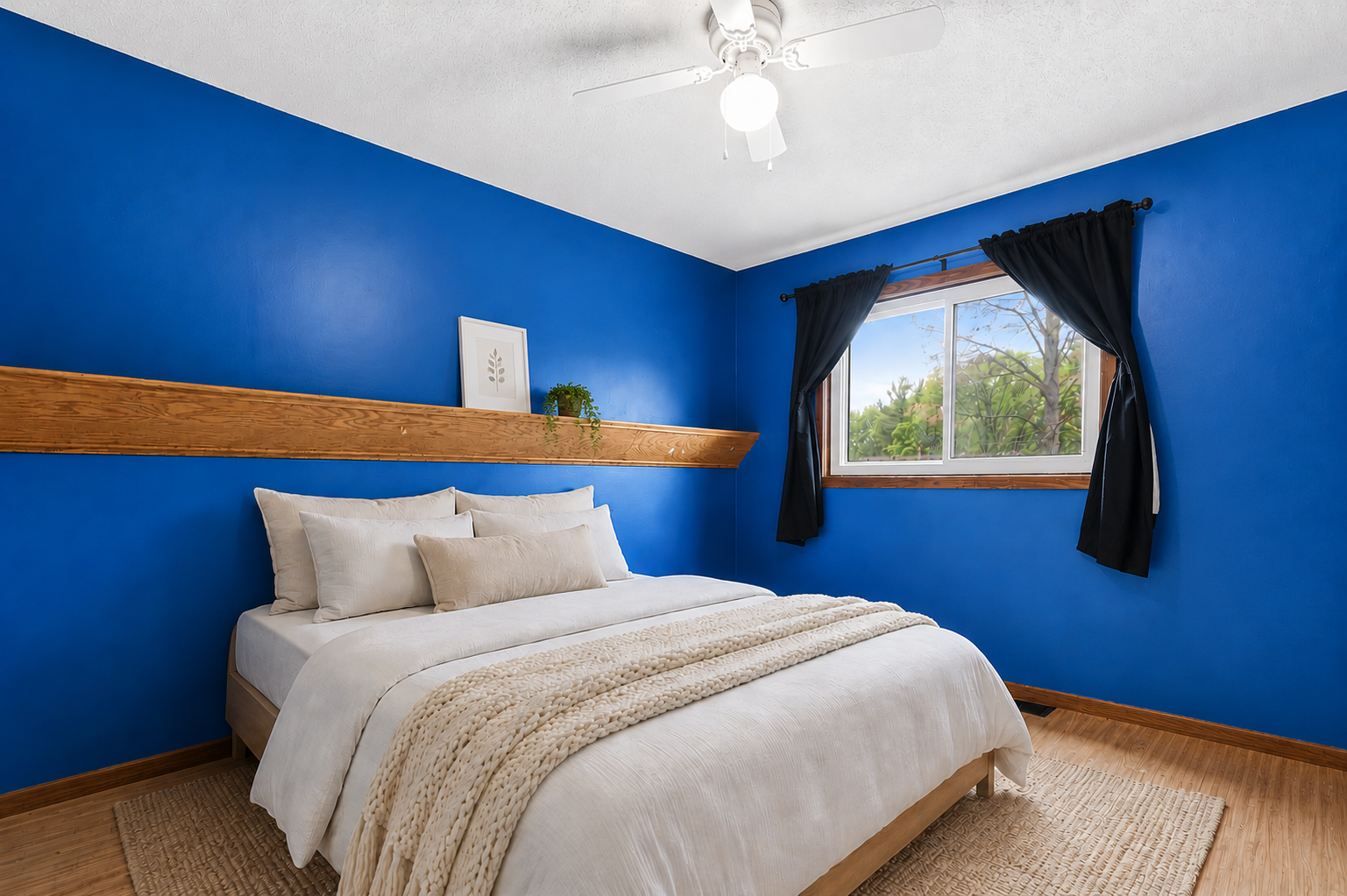 Upstairs bedroom
