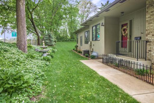 1900 Victoria Road S, C, Saint Paul, MN 55118