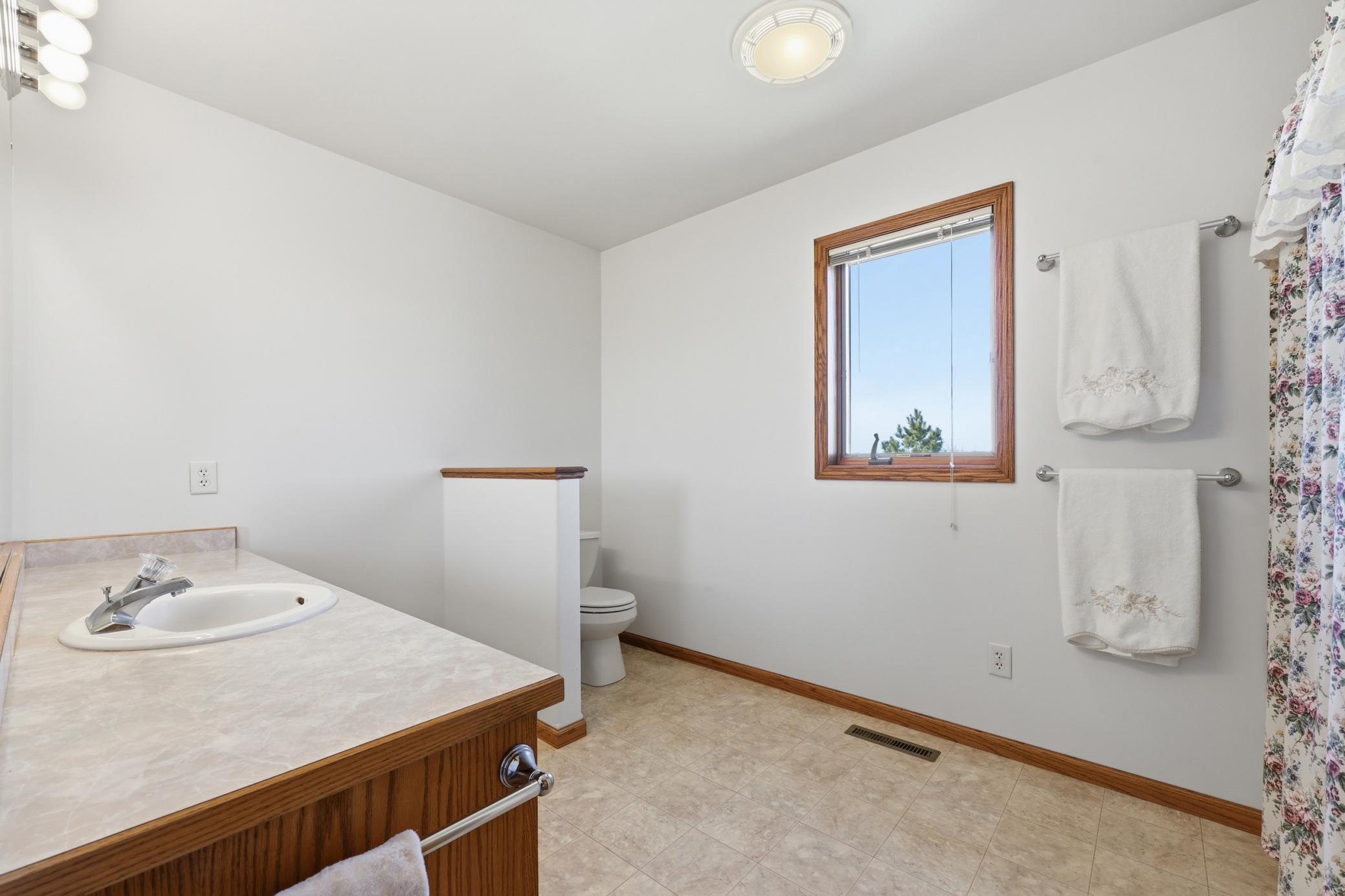 Full Bath Upper