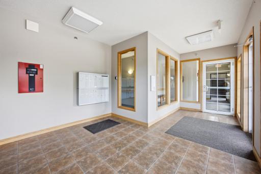 203 6th Street S, 101, Moorhead, MN 56560