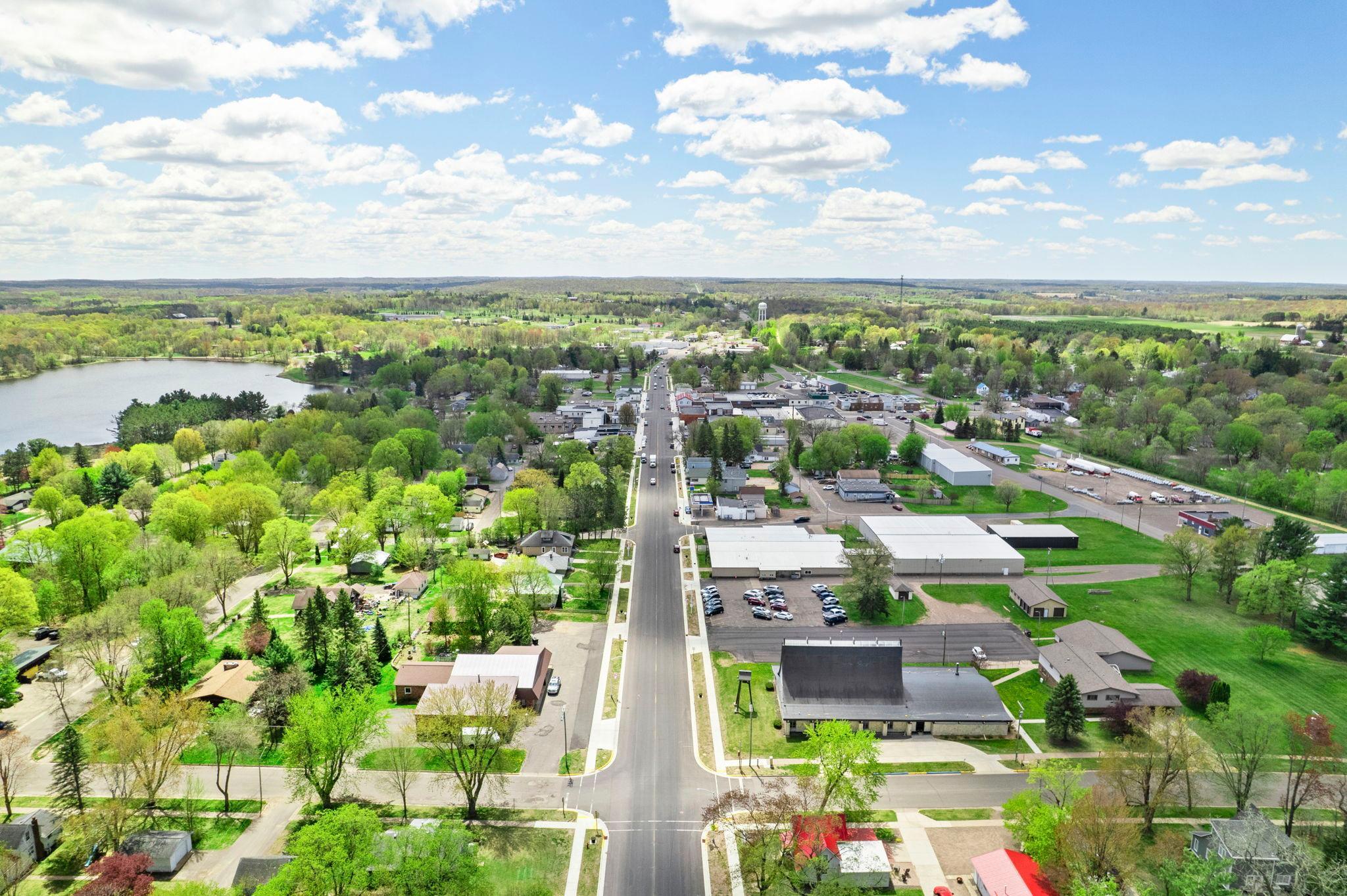 60-web-or-mls-302 Wisconsin Ave N-261.jpg