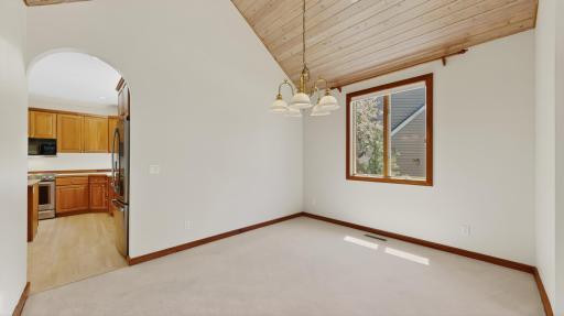1052 Foxcroft Circle SW, Rochester, MN 55902