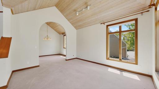 1052 Foxcroft Circle SW, Rochester, MN 55902