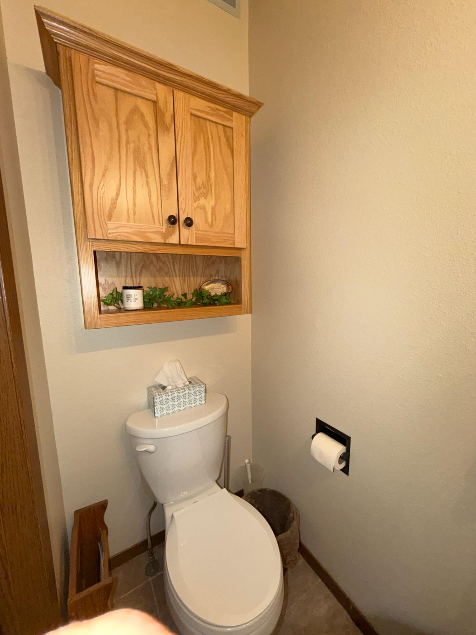 HALF BATH ON MAIN
