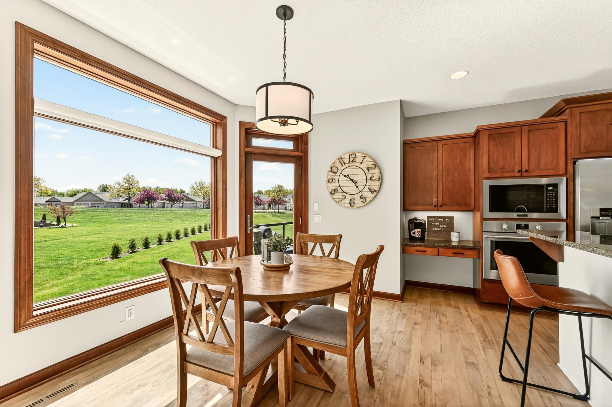 Dining room.jpg