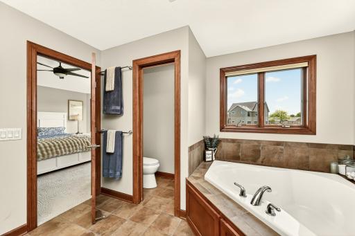 1046 Maplebeck Place NE, Byron, MN 55920