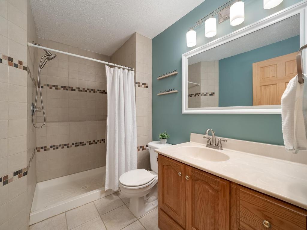 029-010-Bathroom-1024x768.jpg
