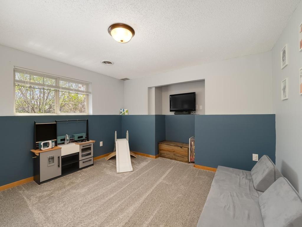 027-014-Lower Level-1024x768.jpg