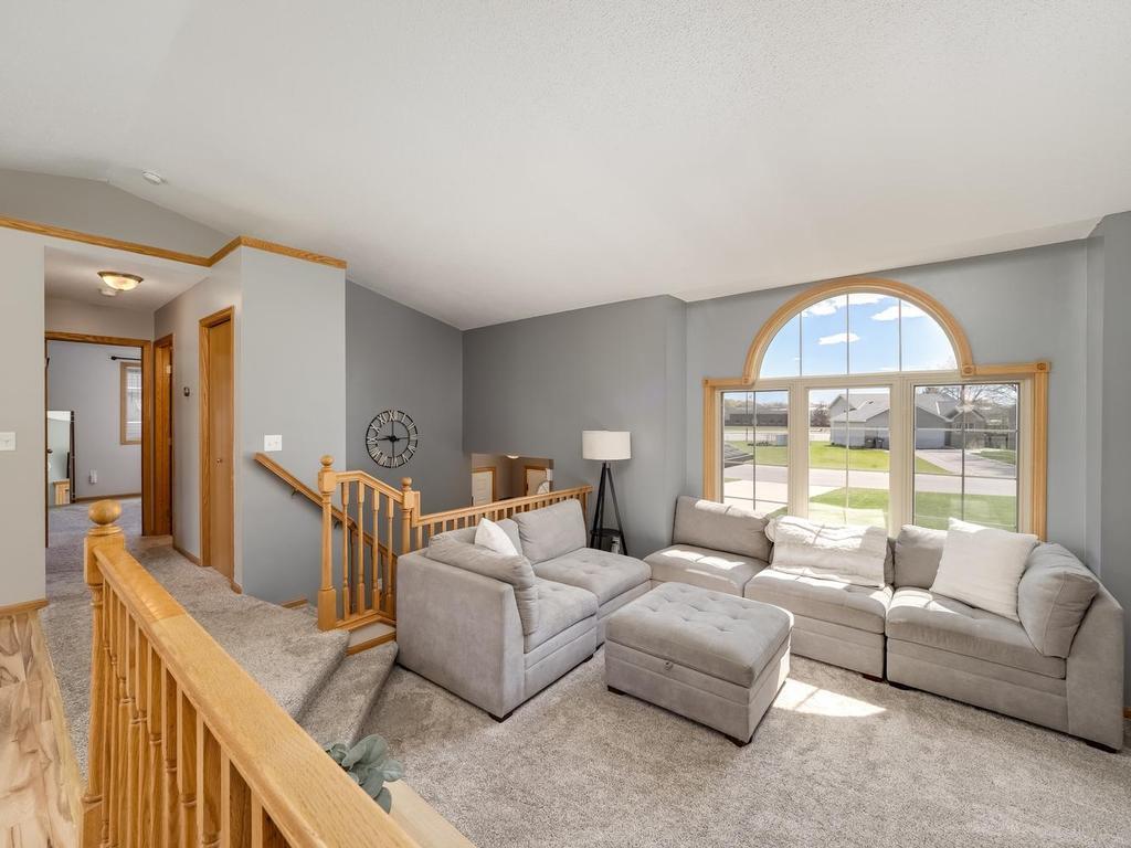 013-034-Living Room-1024x768.jpg