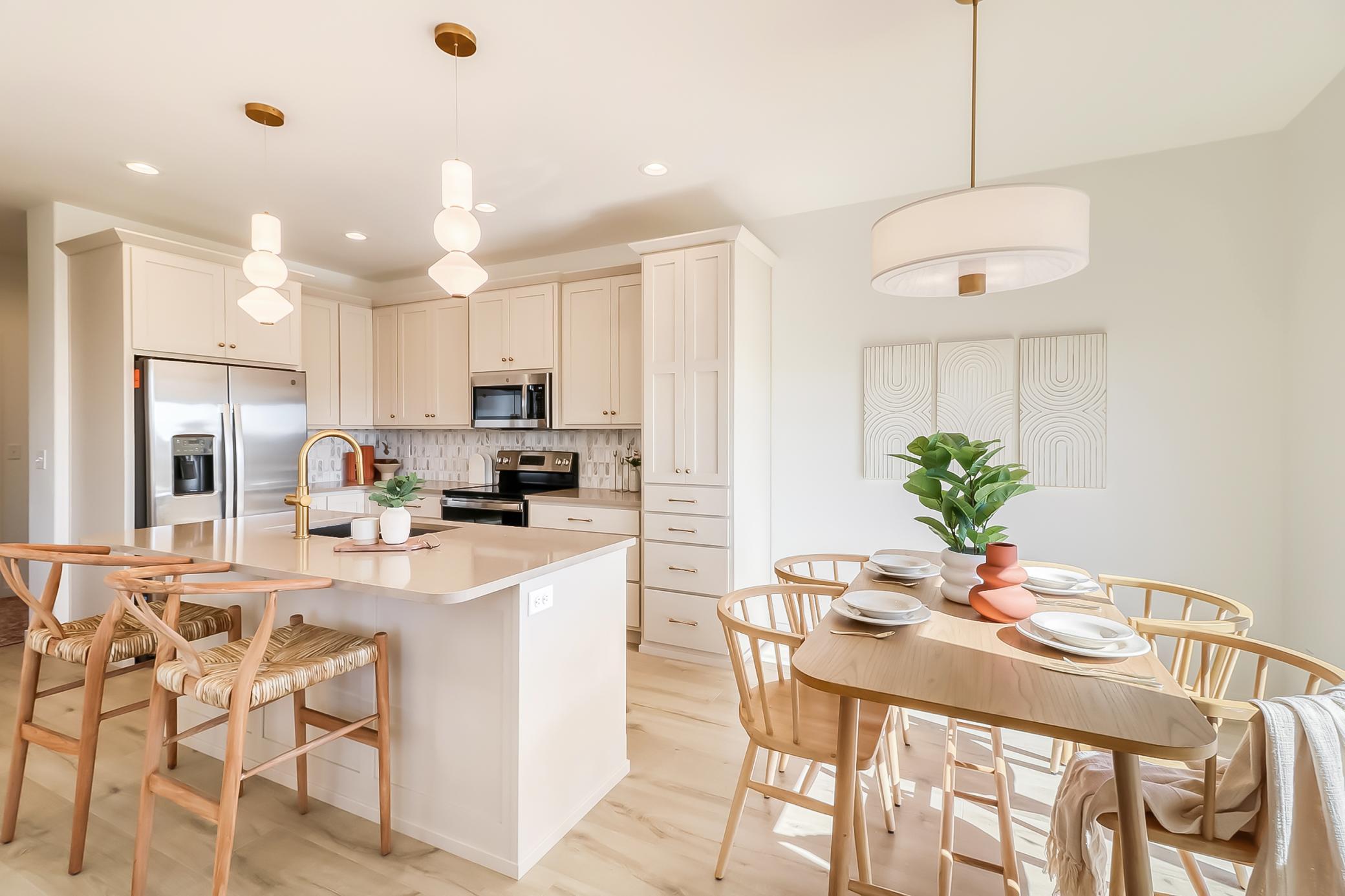 Kitchen1_0.jpg