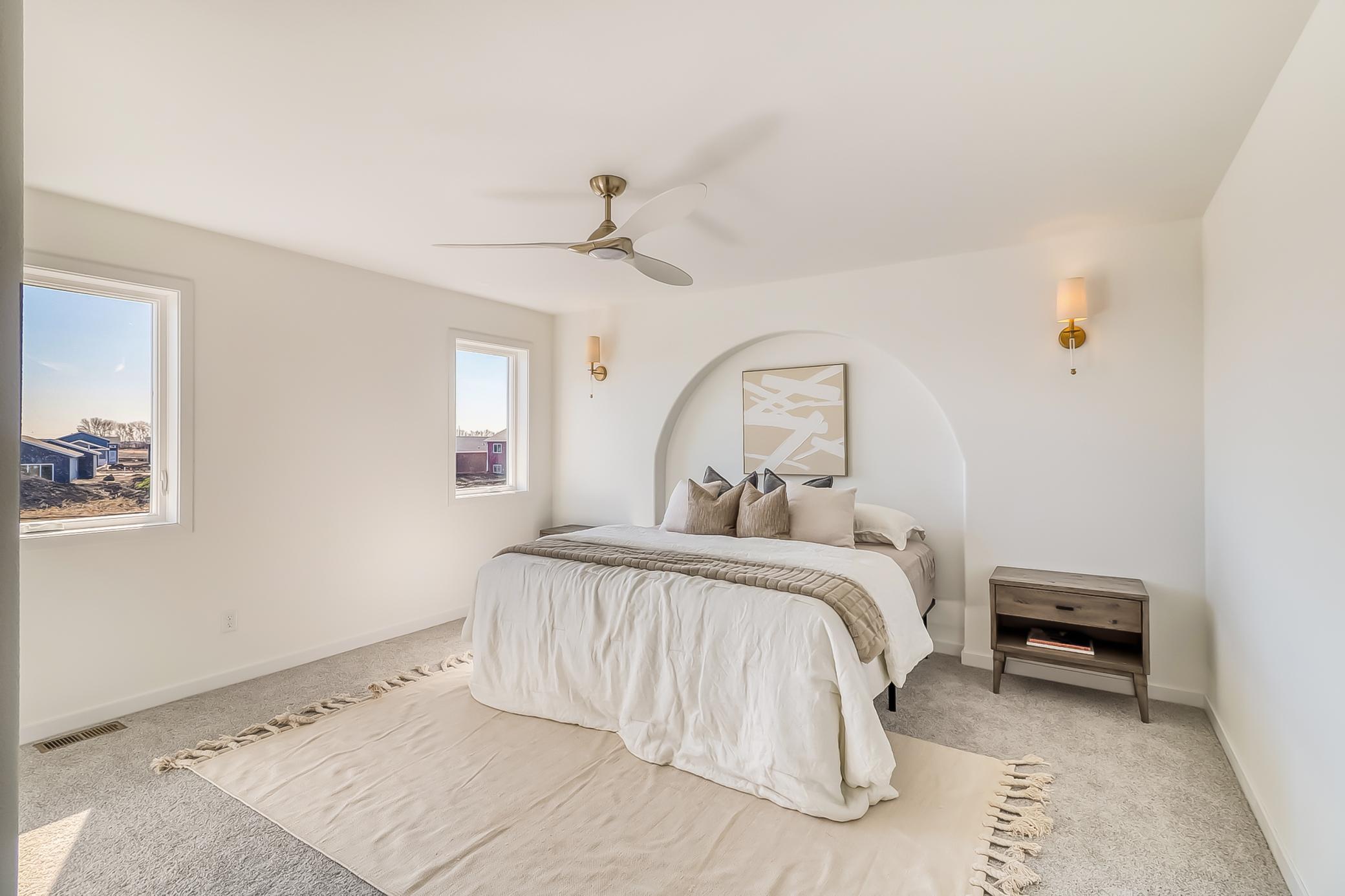 Master Bedroom1_1.jpg
