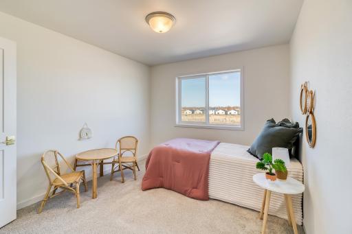 Bedroom1_1.jpg