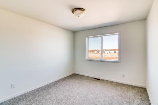 Bedroom2_1.jpg