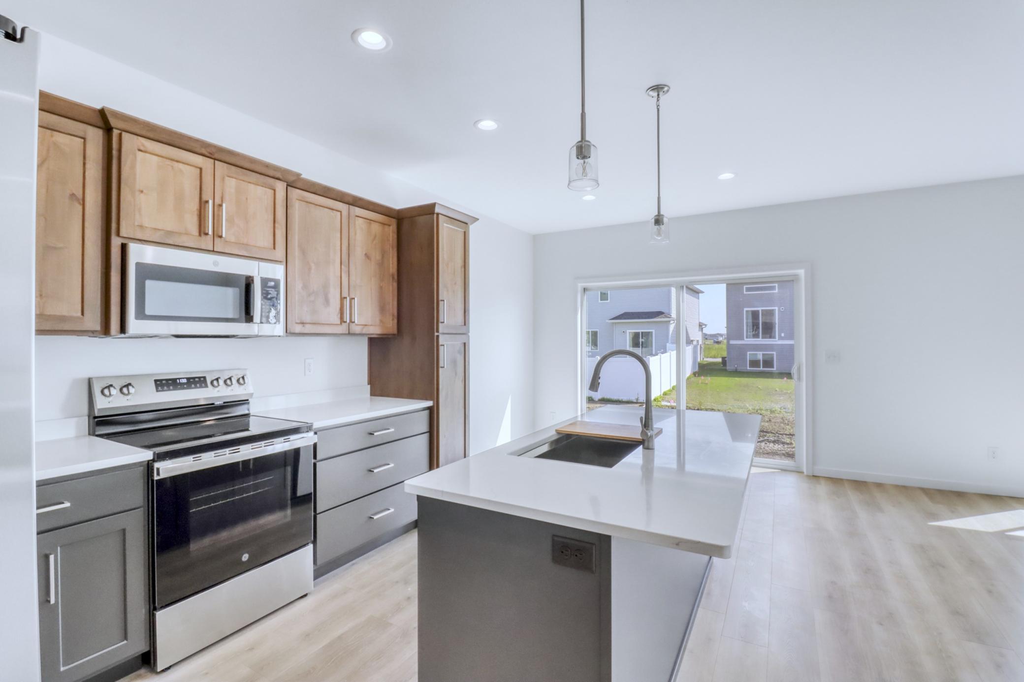 Kitchen1_9.JPG