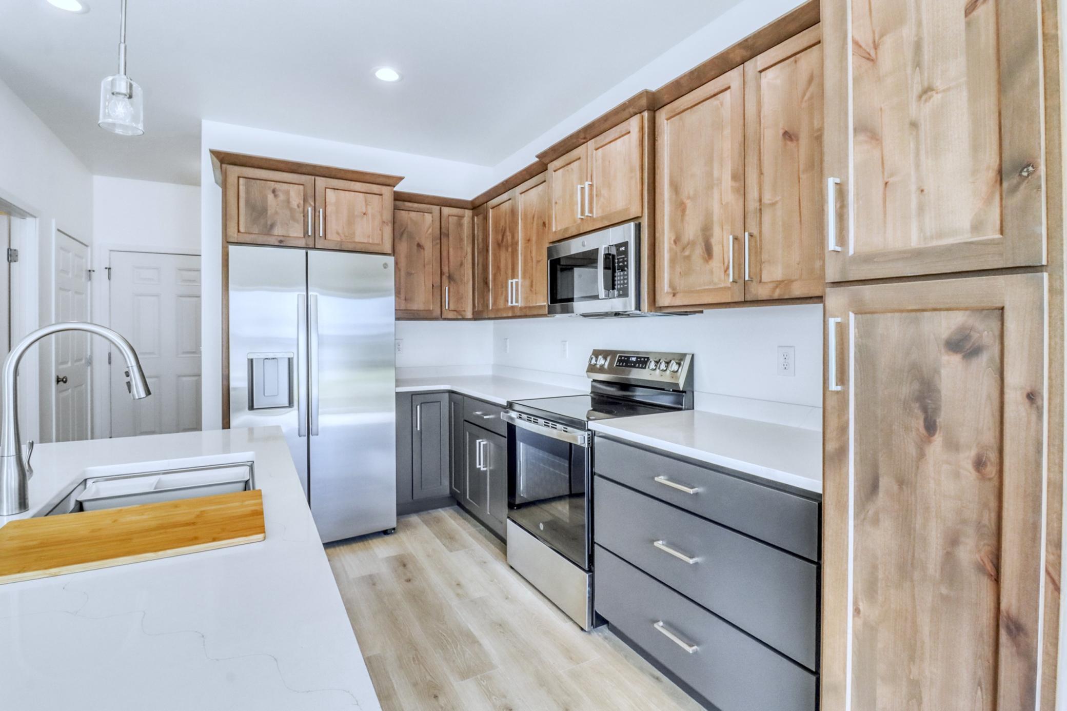 Kitchen1_6.JPG