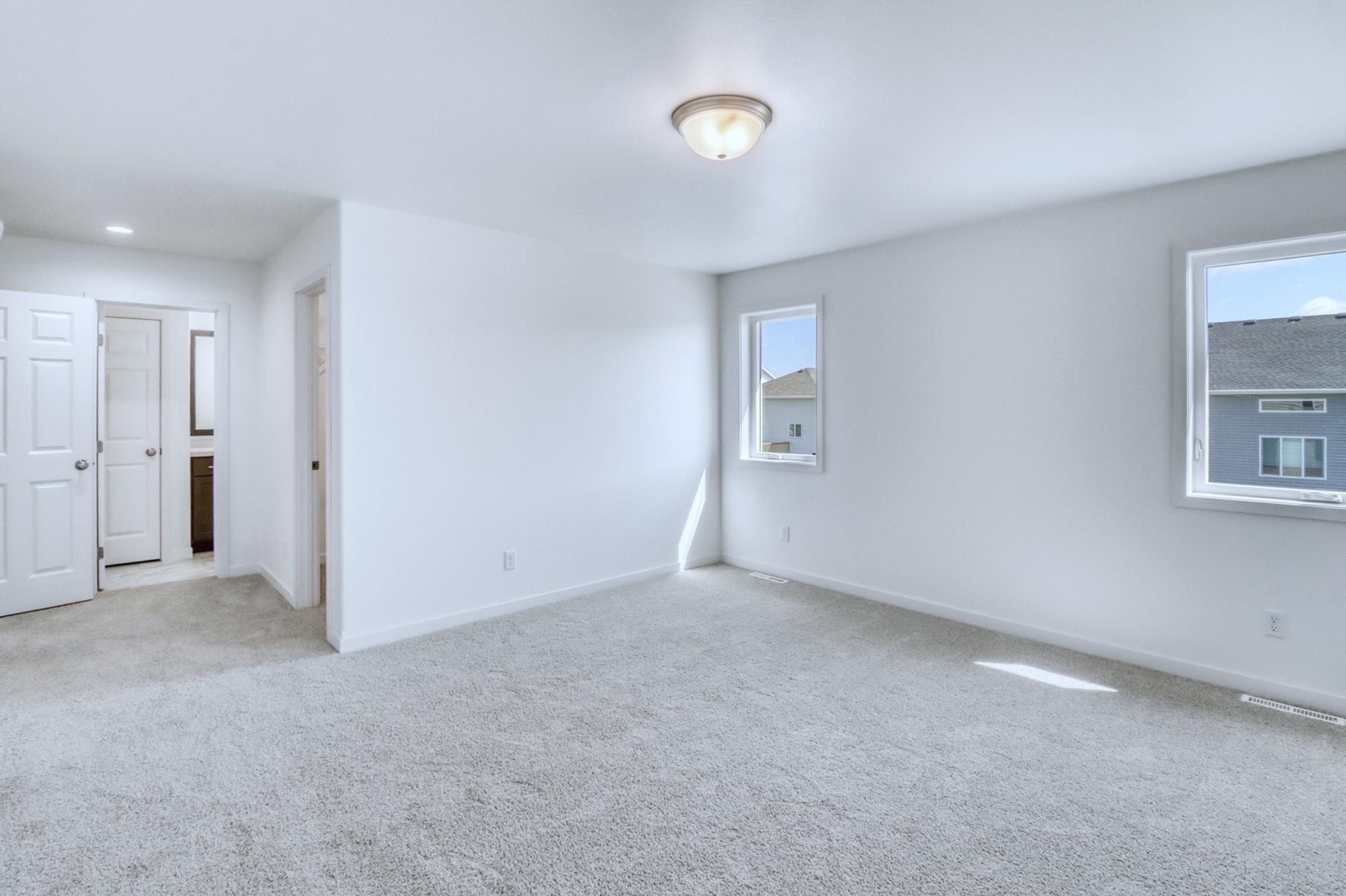 Primary Bedroom1_2.JPG