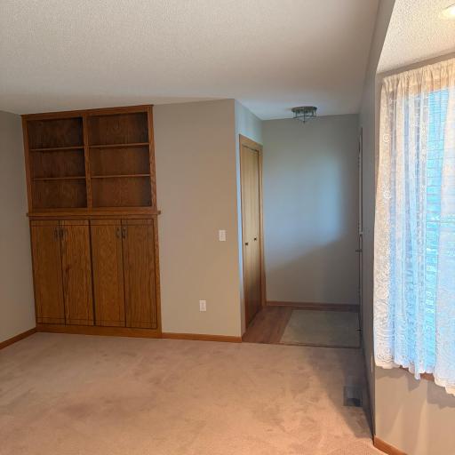 10 George Street E, Maple Lake, MN 55358