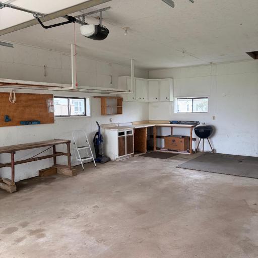 10 George Street E, Maple Lake, MN 55358