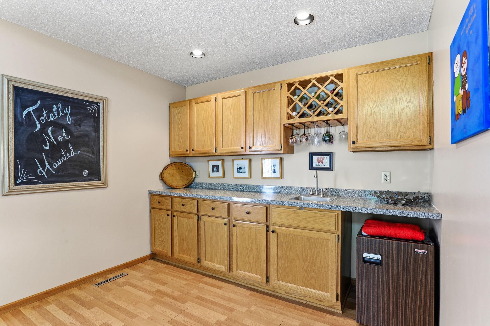 13-web-or-mls-8777-Cottonwood-Ln-13.jpg