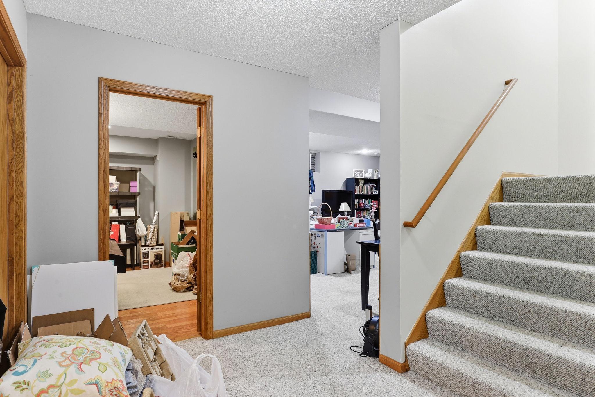 41-web-or-mls-8777-Cottonwood-Ln-41.jpg
