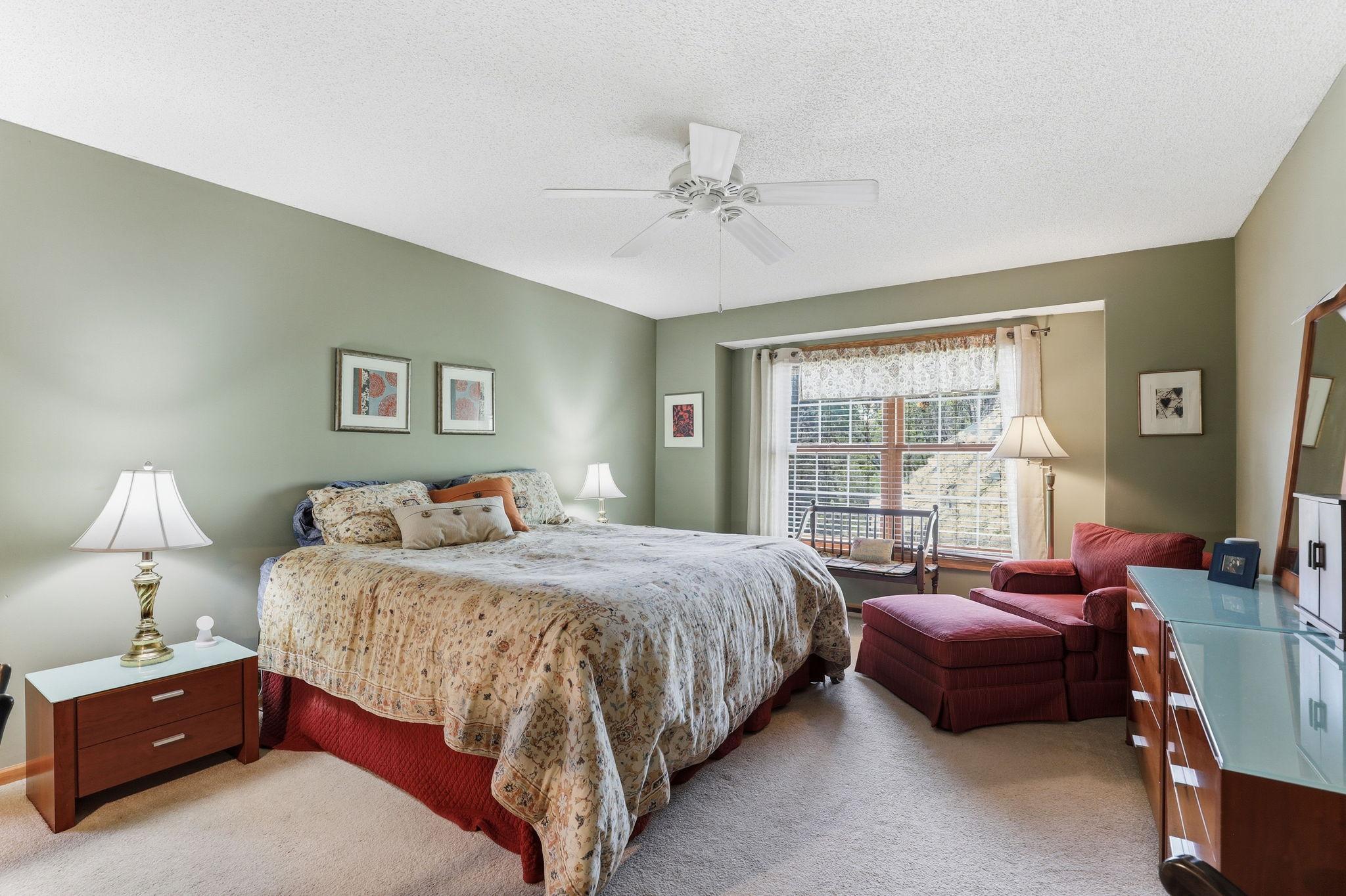 27-web-or-mls-8777-Cottonwood-Ln-27.jpg