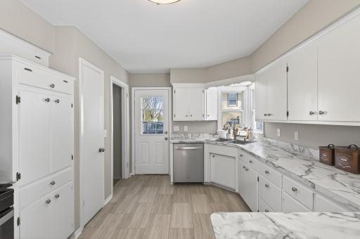 4731 W 129th Street, Savage, MN 55378