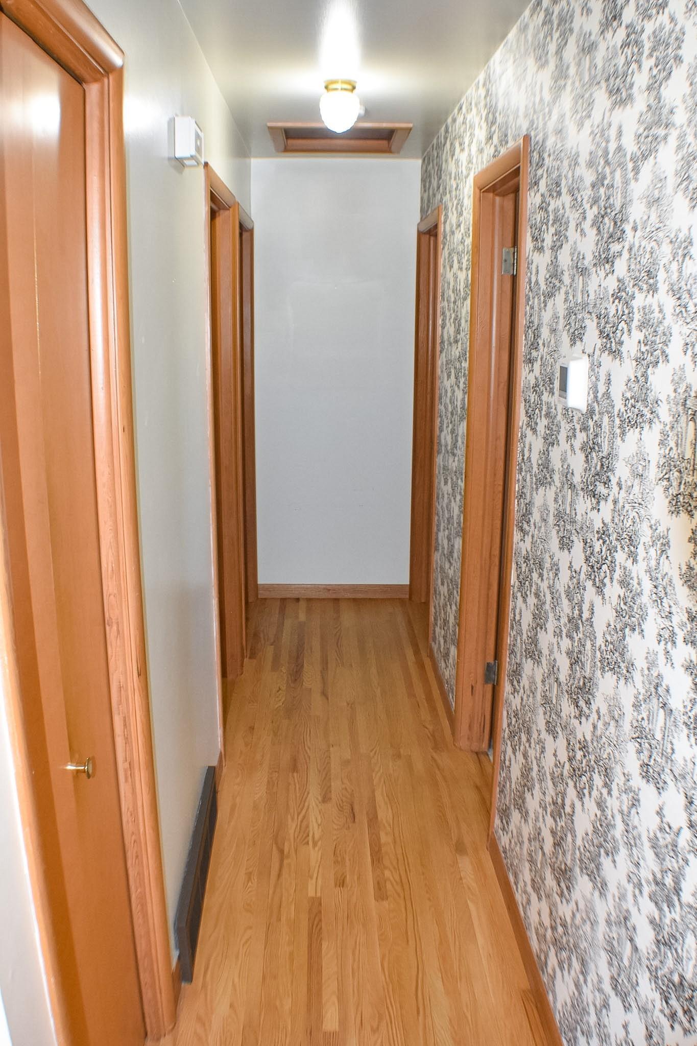 d7a7eb53-86de-45b9-94bd-538b9becc357.jpg