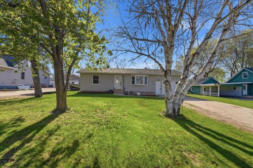 528 Walnut Street S, Sauk Centre, MN 56378