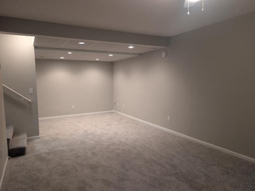 9814 Hamlet Lane S, Cottage Grove, MN 55016