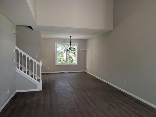 9814 Hamlet Lane S, Cottage Grove, MN 55016
