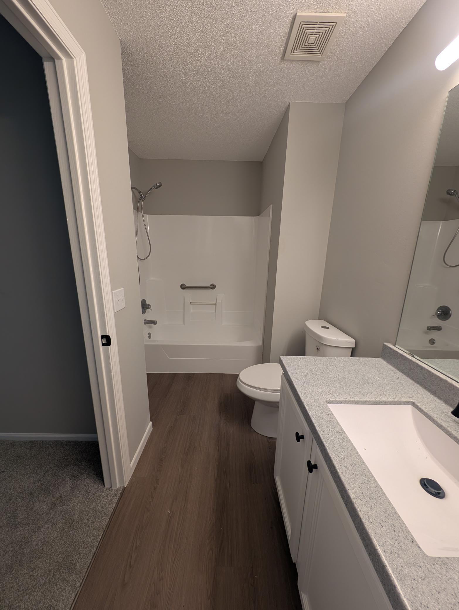 Upper Full Bath