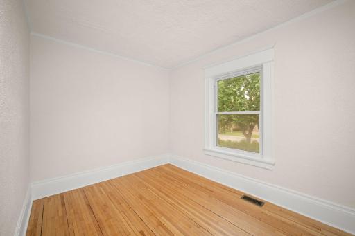 1836 Marshall Avenue, Saint Paul, MN 55104