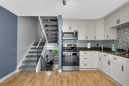 1741 Meadowlark Road, 51741, Eagan, MN 55122