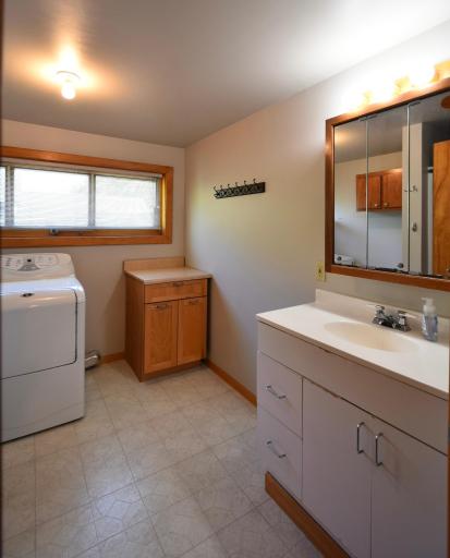 131 E 7th Street, Zumbrota, MN 55992