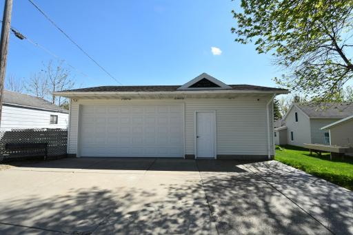 131 E 7th Street, Zumbrota, MN 55992
