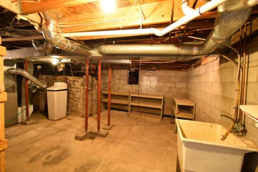 131 E 7th Street, Zumbrota, MN 55992