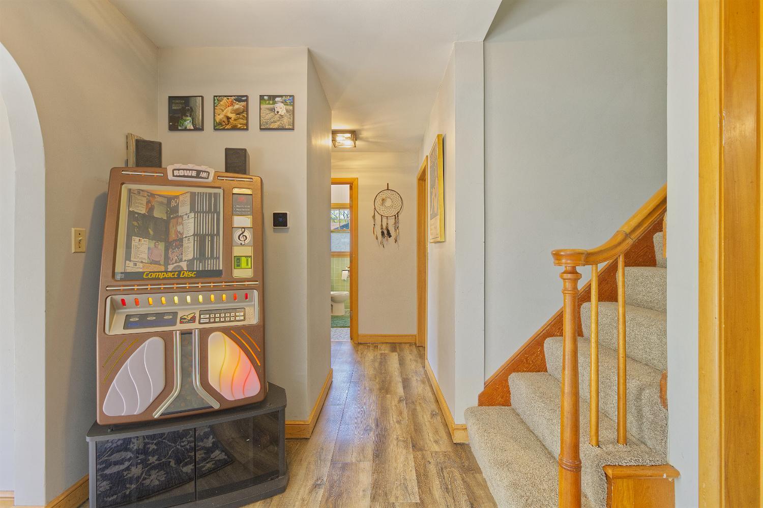 Hallway to bedrooms and bath