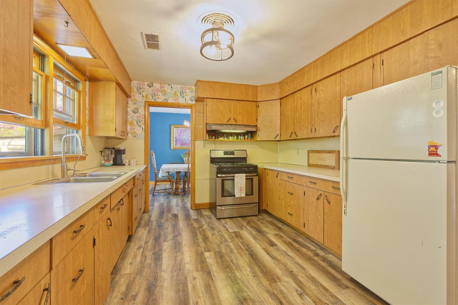 Kitchen into dining room
