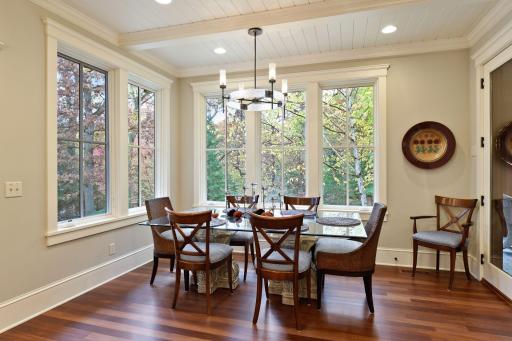 6 Merilane, Edina, MN 55436