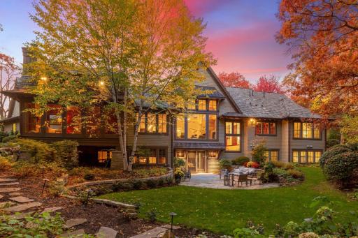 6 Merilane, Edina, MN 55436
