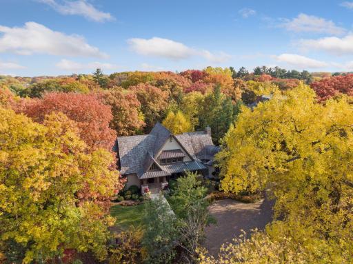 6 Merilane, Edina, MN 55436