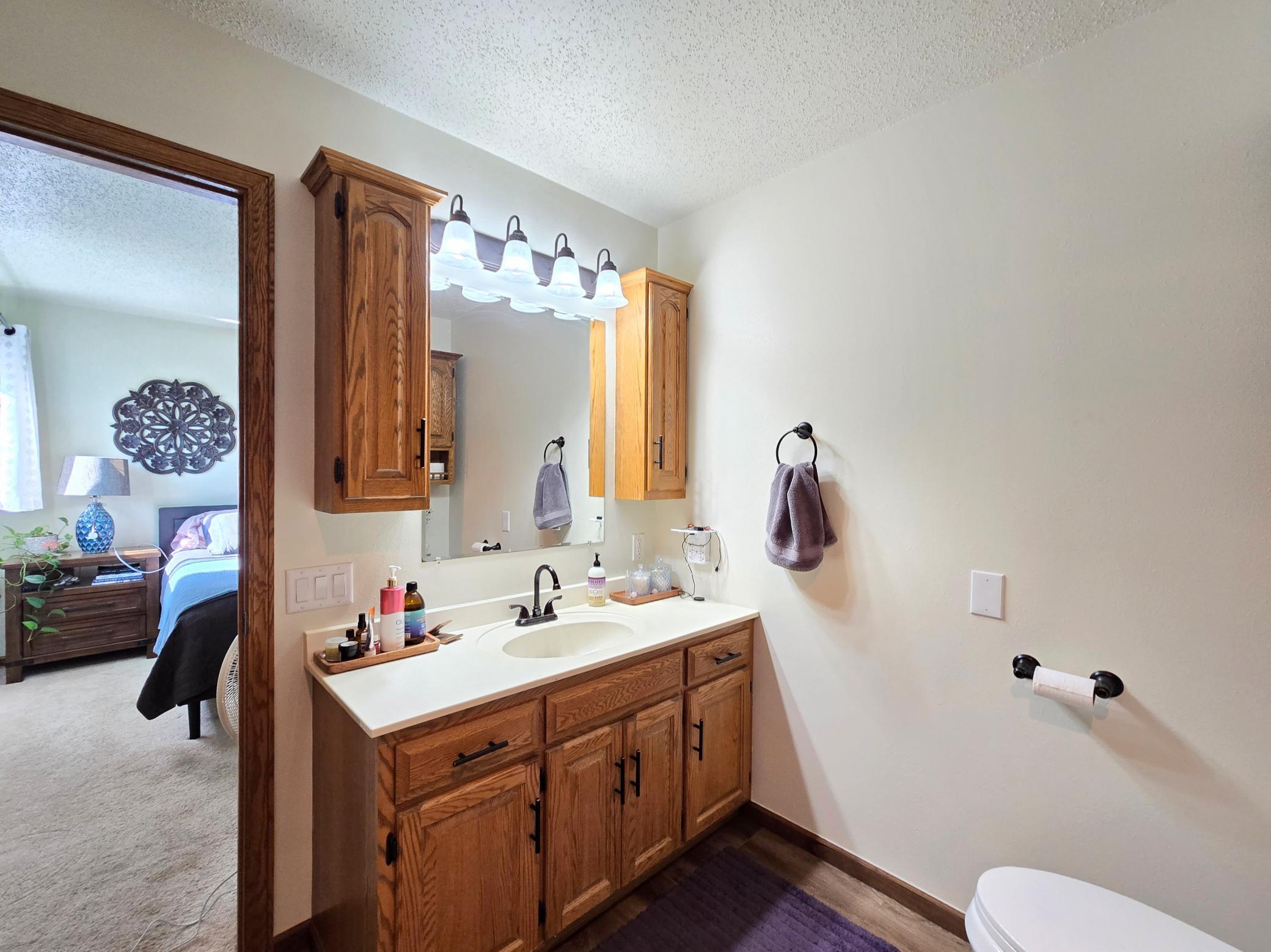 En Suite Bathroom