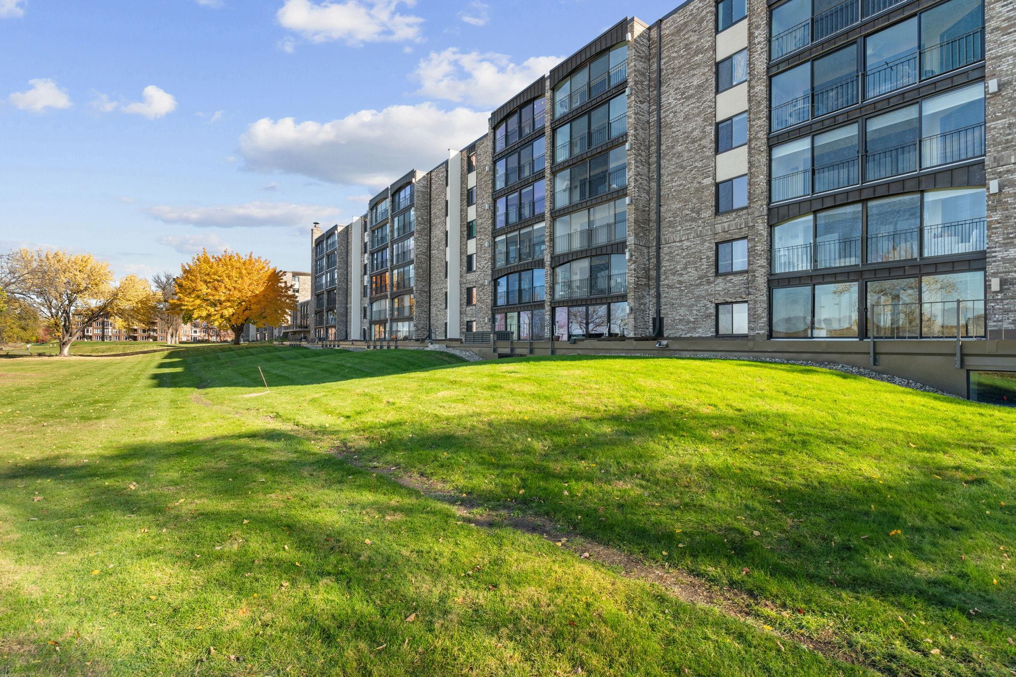 10-web-or-mls-1101 Sibley Memorial-10.jpg