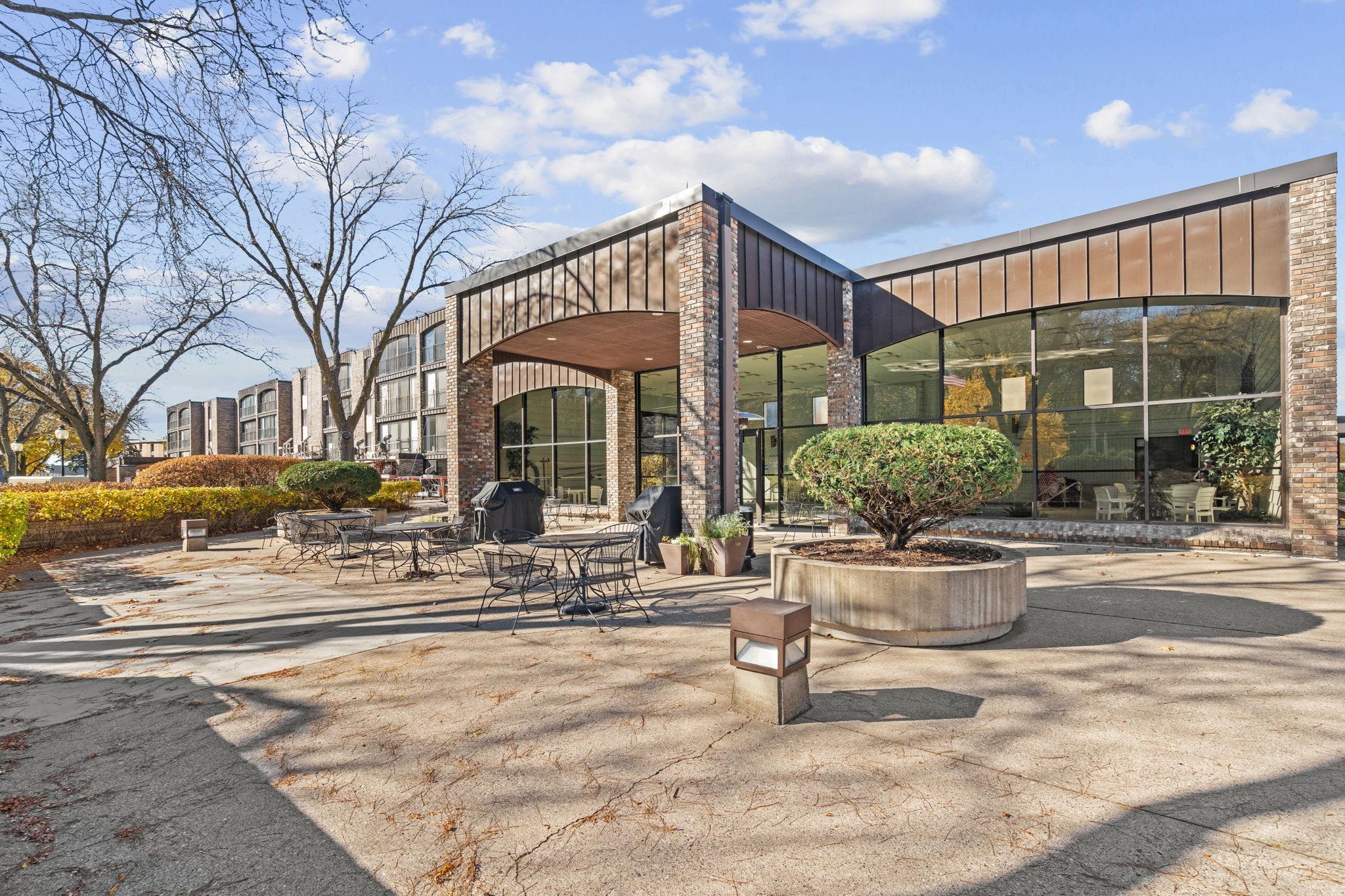5-web-or-mls-1101 Sibley Memorial-5.jpg