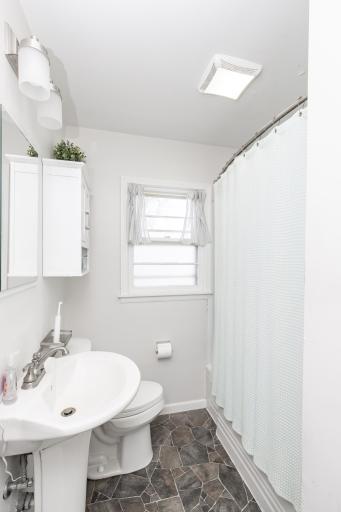 205 20th Avenue N, Fargo, ND 58102