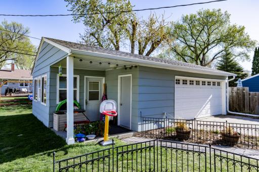 205 20th Avenue N, Fargo, ND 58102