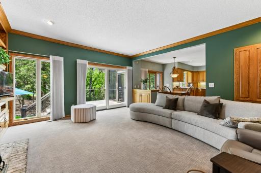 6820 Lorena Lane, Eden Prairie, MN 55346