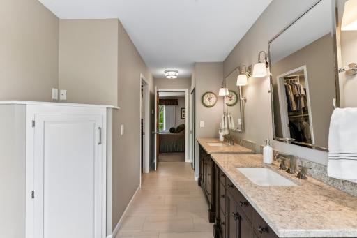 6820 Lorena Lane, Eden Prairie, MN 55346